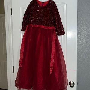 Red dress for girls. Excellent conditions